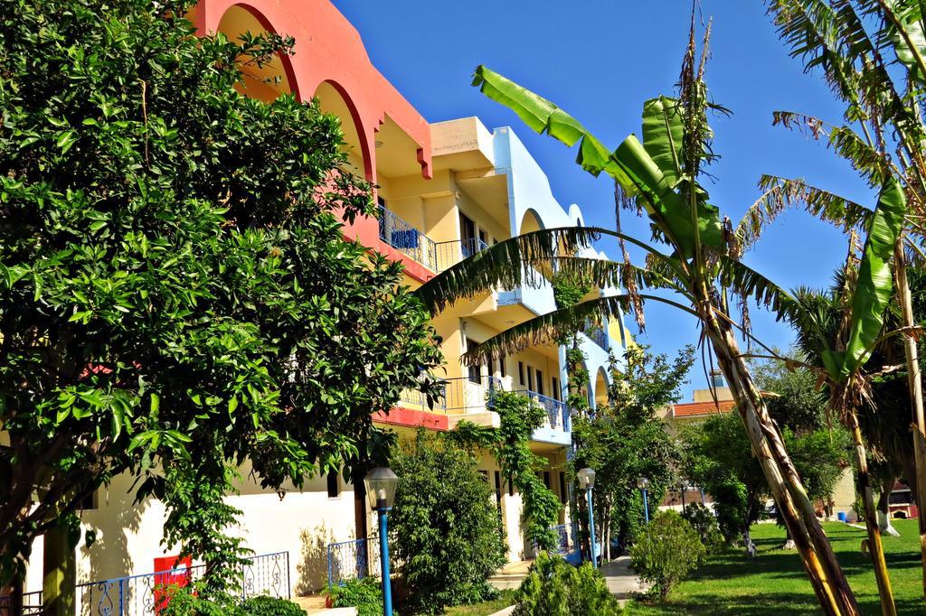 Maritime Hotel Apartments Petaloudes Eksteriør billede