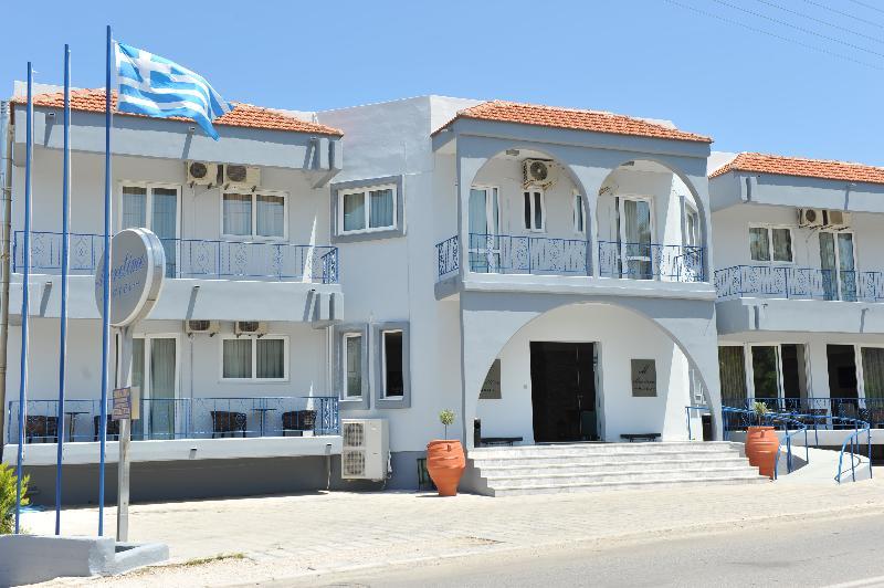 Maritime Hotel Apartments Petaloudes Eksteriør billede